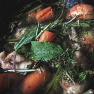Read more about the article Healthy Homemade Bone Broth